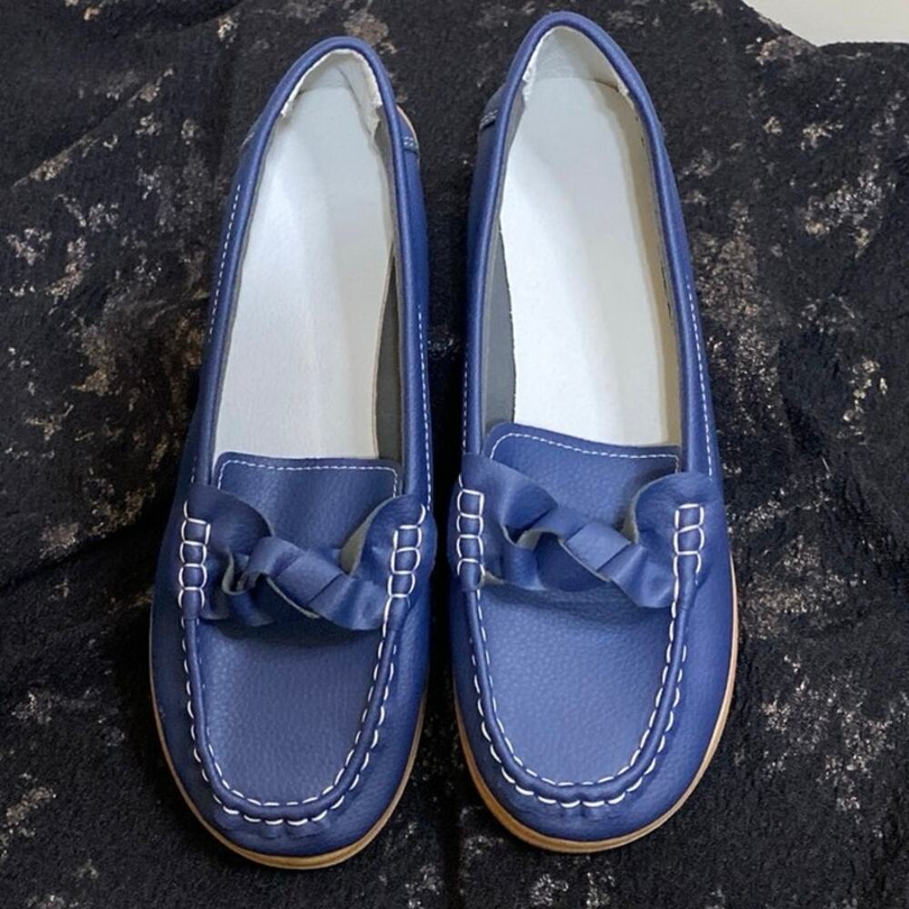 Navy Blue Leather Loafer Slip-On Shoes Casual Women’s Size 7.5-8 Solsagn•G